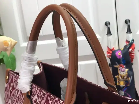 LOUIS VUITTON 1854 SINCE GM ONTHEGO 0624